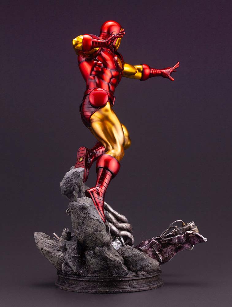 (PO) Marvel Avengers Iron Man Fine Art Statue