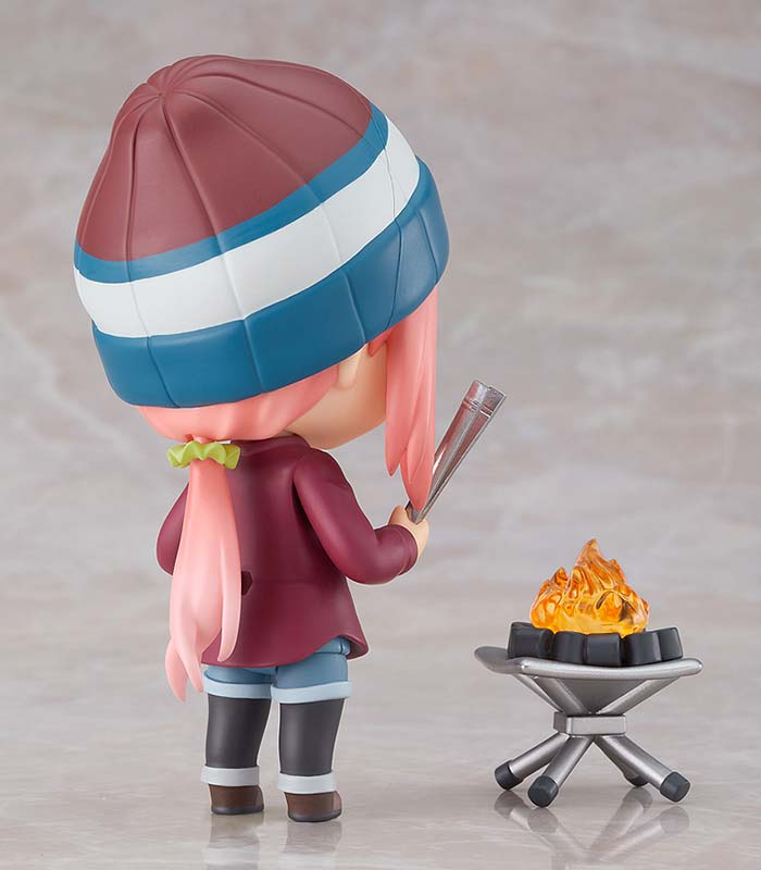(PO) Nendoroid 1623DX Yurucamp - Kagamihara Nadeshiko Solo Camp DX Ver.