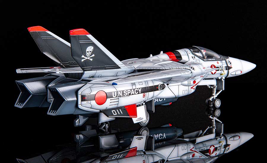 (PO) Macross: Do You Remember Love? PLAMAX 1/72 VF-1A/S Fighter Valkyrie (Ichijyo Hikaru's Fighter)