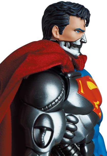(PO) MAFEX Return of Superman - Cyborg Superman
