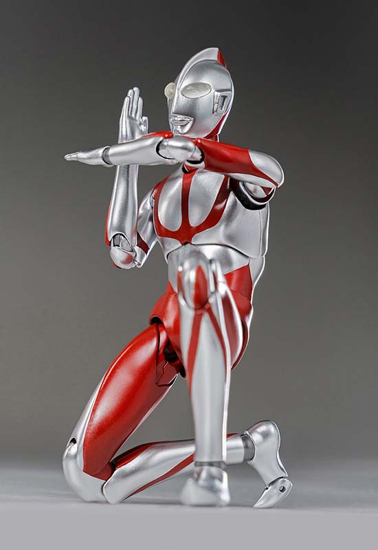 (PO) Shin Ultraman FigZero S 6-inch Ultraman