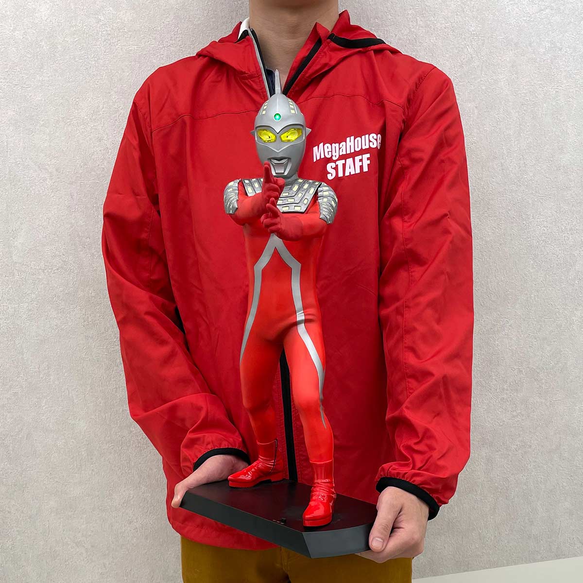 (PO) Ultimate Article Ultraseven