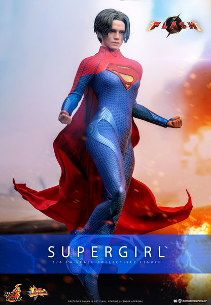 (PO) Movie Masterpiece Series MMS715 - The Flash - Supergirl