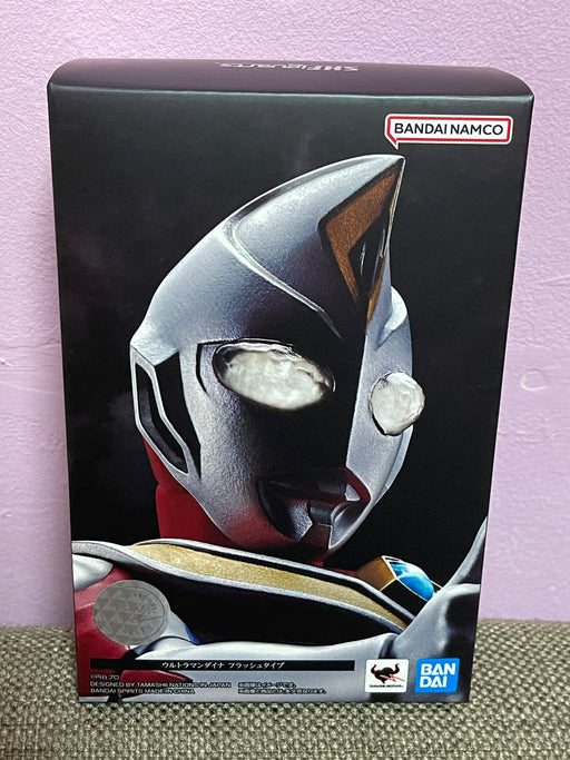 S.H.Figuarts (Shinkocchou Seihou) Ultraman Dyna Flash Type 