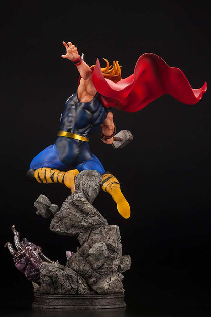 (PO) Marvel Avengers Thor Fine Art Statue