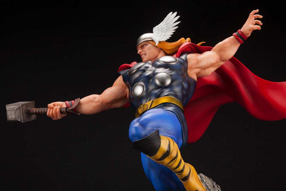 (PO) Marvel Avengers Thor Fine Art Statue