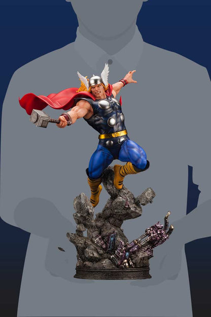 (PO) Marvel Avengers Thor Fine Art Statue