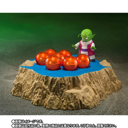 (PO) S.H.Figuarts Dragonball Z - Porunga & Dende Namekian Dragonball Summoning Diorama Set